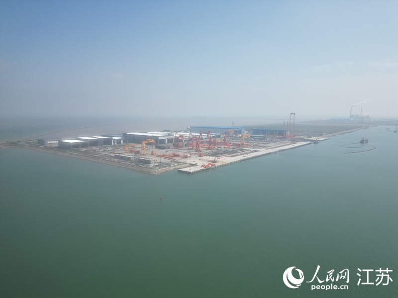 南通启东吕四港港池一角。人民网记者王继亮摄