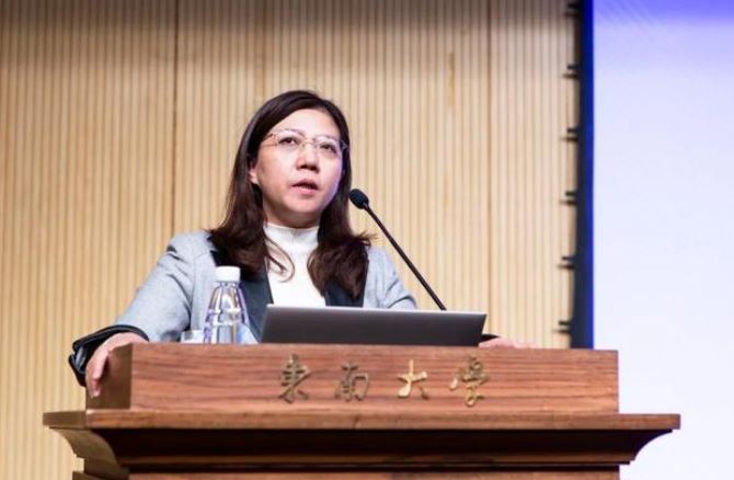 黄如：高等教育要以“新”促新以“智”提质