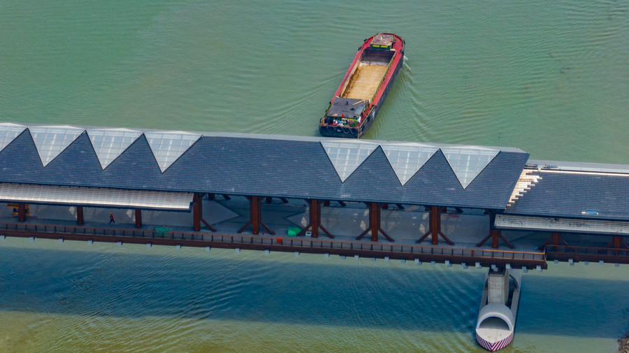 屋面建筑光伏瓦做到应装尽装